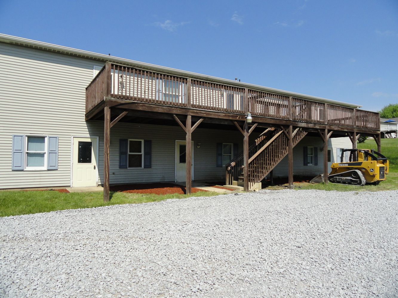 1358 Rolling Acres Rd, New Cumberland, WV 26047